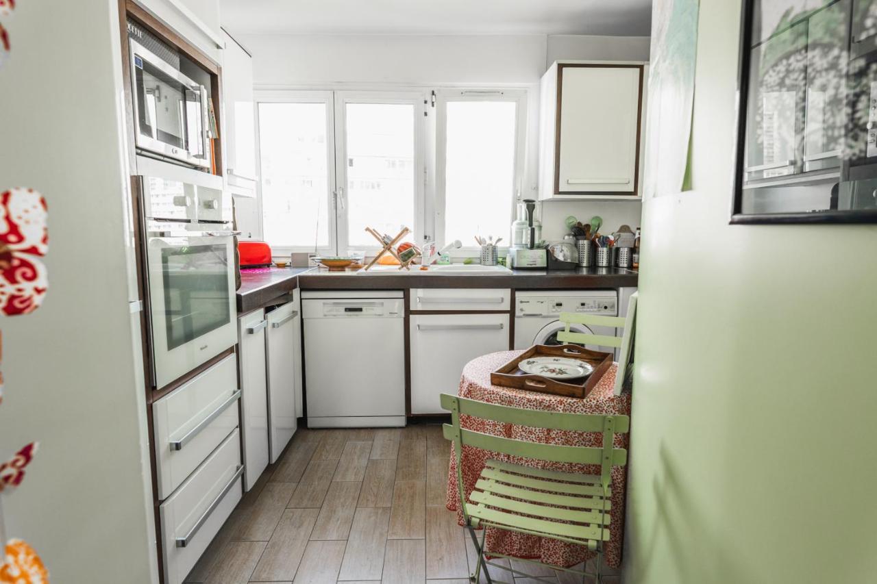 Apartment Hostnfly - Lovely Bright With A Balcony Paris